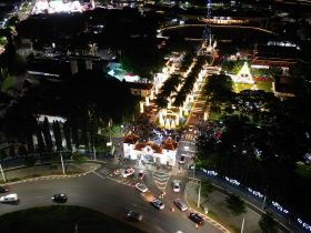 Emoção do público e homenagens a pioneiros na iluminação do Parque Fernando Costa marcam abertura oficial do ‘Natal dos Sonhos’