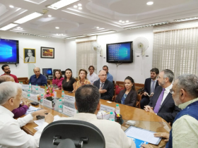 Comitiva da ABCZ se reúne com Ministro da Índia