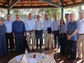 ABCZ participa de Dia de Campo comemorativo dos 50 anos do Leilão Brumado, em Barretos (SP)