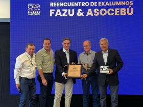 Fazu promove reencontro de ex-alunos na Bolívia, homenageia idealizadores e celebra 23 anos de parceria com a Asocebú