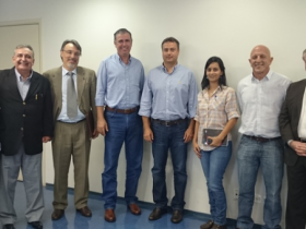 Reunião destaca pecuária zebuína de Goiás