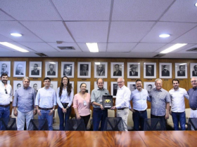 ABCZ recebe homenagem de CRV Lagoa por primeiro centenário