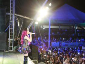 ExpoZebu 2018: Zebu do Bem trouxe mais de 60 crianças carentes à show da Larissa Manoela