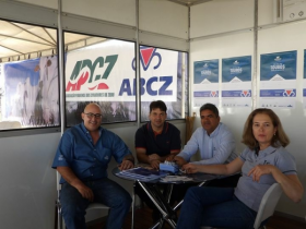 ABCZ participa da ExpoCorrente com ponto de atendimento ao criador