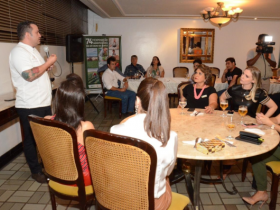 Mais de 70 pessoas acompanham evento sobre ?Carne de Zebu? em Goiânia (GO)