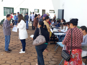 Hospital de Câncer de Uberaba faz prevenção em Iturama (MG) durante Feira Pró-Genética