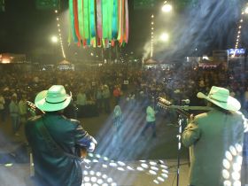 Festival Queijo, Cachaça e Viola: estão abertas as inscrições para o Concurso de Violeiros Amadores