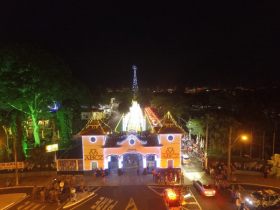 Mais de 19 mil pessoas acompanham primeira noite de ?Natal no Parque 2019?