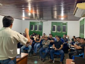 Auditório lotado em Santarém (PA) para ouvir informações sobre o PMGZ