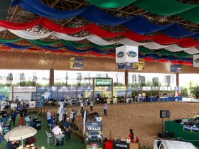 Abertura oficial da ExpoLeite acontece nesta quarta-feira (23)