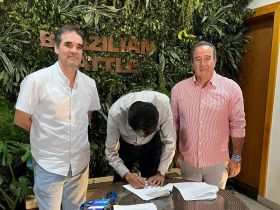 Fazu e CINACRUZ firmam acordo para concessão de descontos a estudantes bolivianos