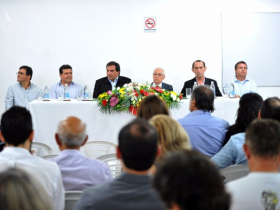 Exposição em Vitória da Conquista/BA tem homenagem e palestra do PMGZ