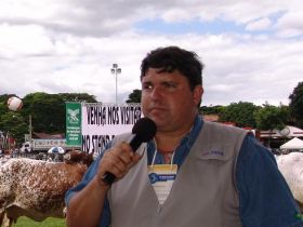 Superintendente da ABCZ participa de Simpósio na Costa Rica